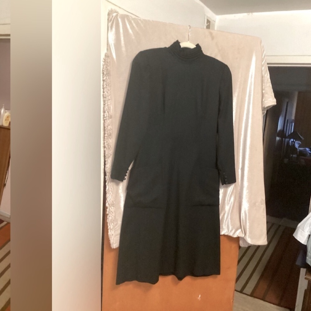 Christian Dior Vintage 100% Wool sheath dress Sz 10 - Picture 3 of 12